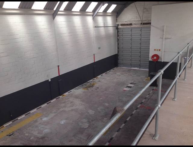294M² FACTORY TO LET IN KILLARNEY GARDENS